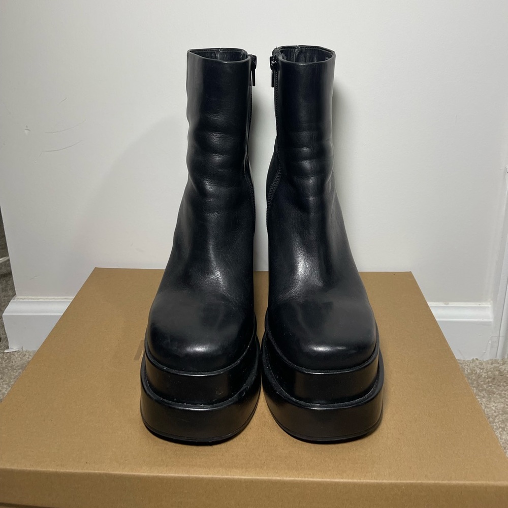 Steve Madden booties